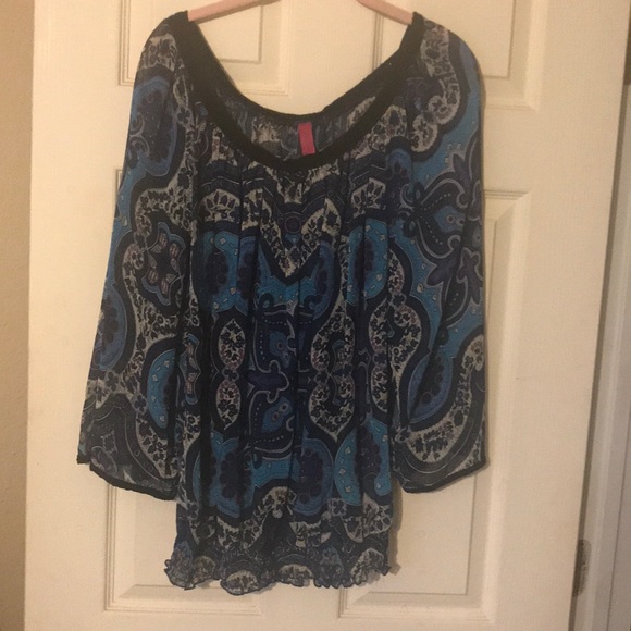 Pure Energy Tops - Beautiful blues top